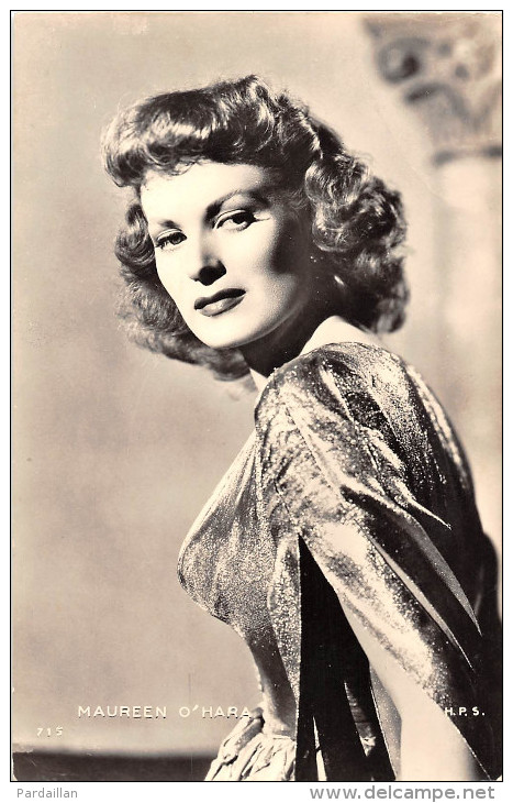 MAUREEN O'HARA. ACTRICE DE CINEMA IRLANDAISE.  PORTRAIT EN GROS PLAN. - Artisti