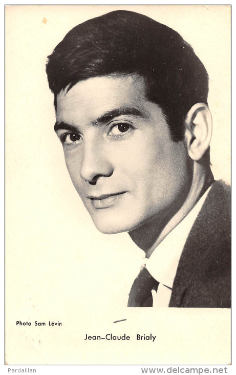 JEAN-CLAUDE BRIALY. ACTEUR FRANçAIS.  PORTRAIT EN GROS PLAN. PHOTO SAM LEVIN. - Artistas