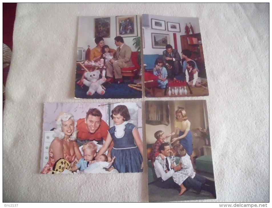 LOT DE 4 CARTES...COUPLE ET ENFANTS.... - Couples