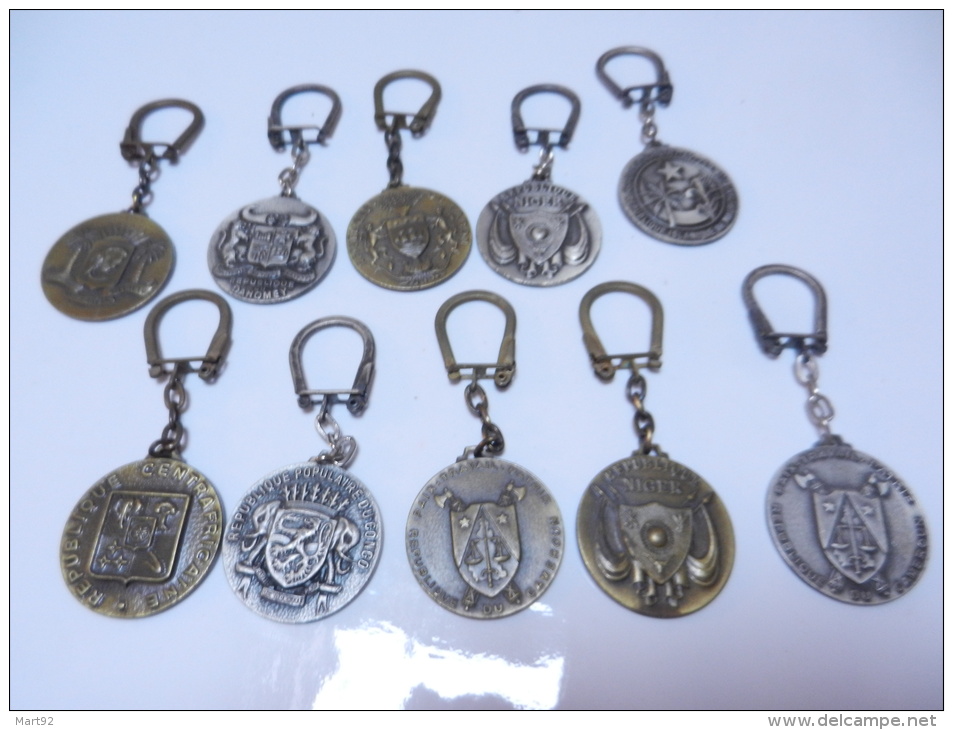 10 PORTE CLEFS AIR AFRIQUE - Giveaways