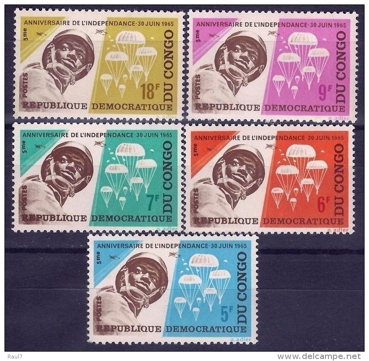 République Démocratique Du Congo - 1965 Parachutistes, 5e Anni Independence - 5 Val Neufs ** // Mnh - Nuevas/fijasellos