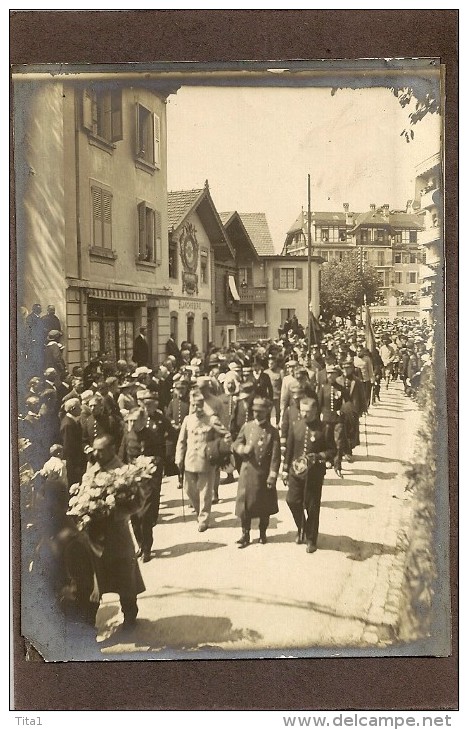 S4238 - Défilé Militaire (Suisse ?) - Guerre, Militaire