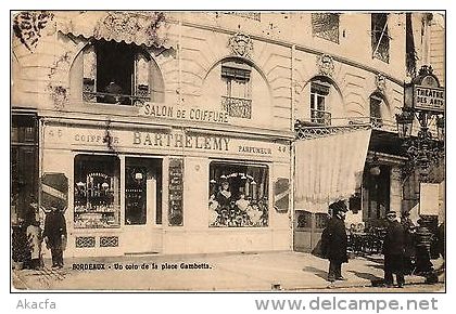 CPA BORDEAUX .- Un Coin De La Place Gambetta  (192301) - Autres & Non Classés