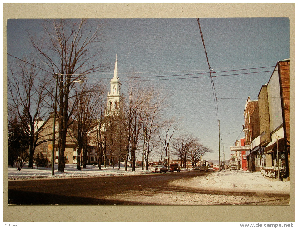 Granby En Hiver, Rue Principale, Québec Canada - Granby