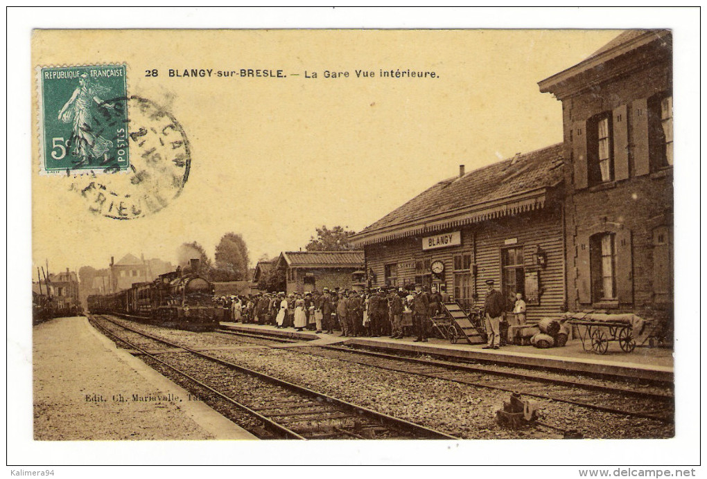 SEINE-INFERIEURE  /  BLANGY-sur-BRESLE  /  LA  GARE  ( Train Et Locomotive ) /  VUE  INTERIEURE  /  Edit.  MARJAVALLE - Blangy-sur-Bresle