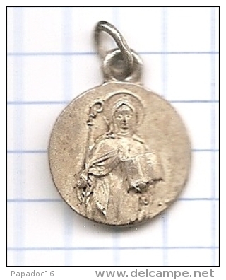 Médaille Religieuse Avec Bélière :  Sainte Odile - Métal Argenté - Pendentifs