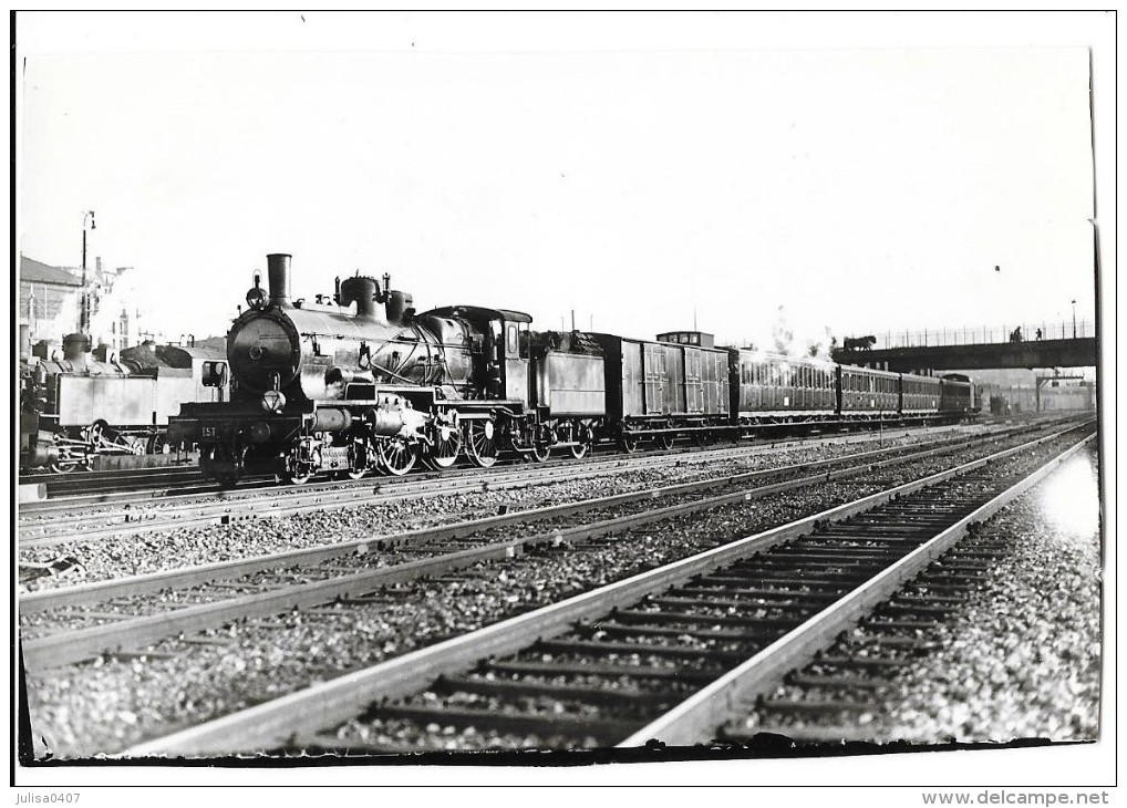 LOCOMOTIVE A VAPEUR Photographie Format Cpa Machine Et Train Des Chemins De Fer De L'Est - Equipment