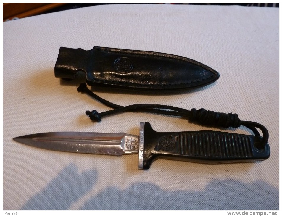 Dague De Botte D Officier Roumains Année 1950 - Knives/Swords