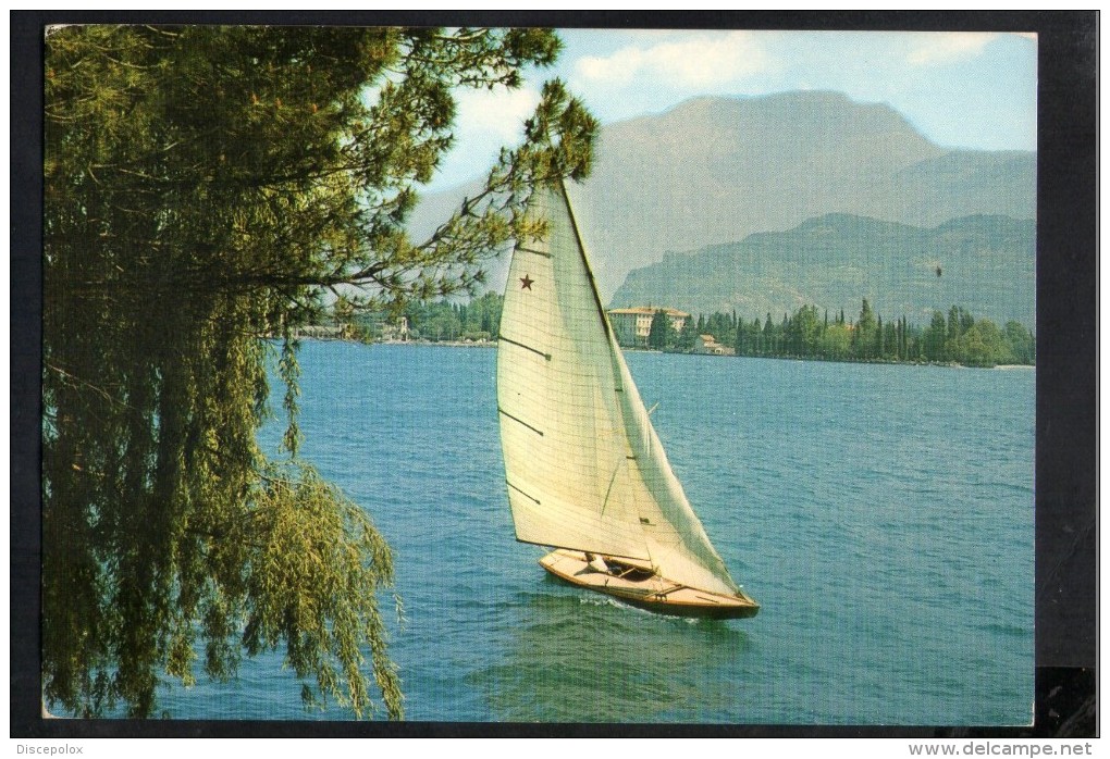 P4405 Barca  A Vela Sul Lago Di Garda ( Italia ) Sail Boat - Barque, Bateau - Non Viaggiata - Altri & Non Classificati