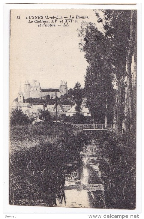 LUYNES  - La Brenne - Le Château Et L'Eglise.. - Luynes