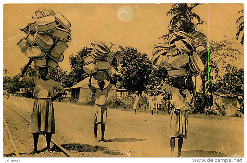 Pays  Divers- F613- Haiti - Marchandes De Paniers - Baskets Seller - - Haïti