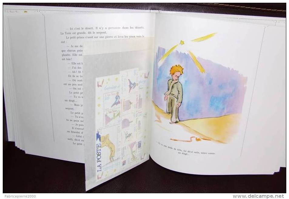 Le Petit Prince De Saint-Exupéry Avec Ses 10 Timbres Neufs** - Livres Timbrés NEUF Sous BLISTER - Collections (en Albums)