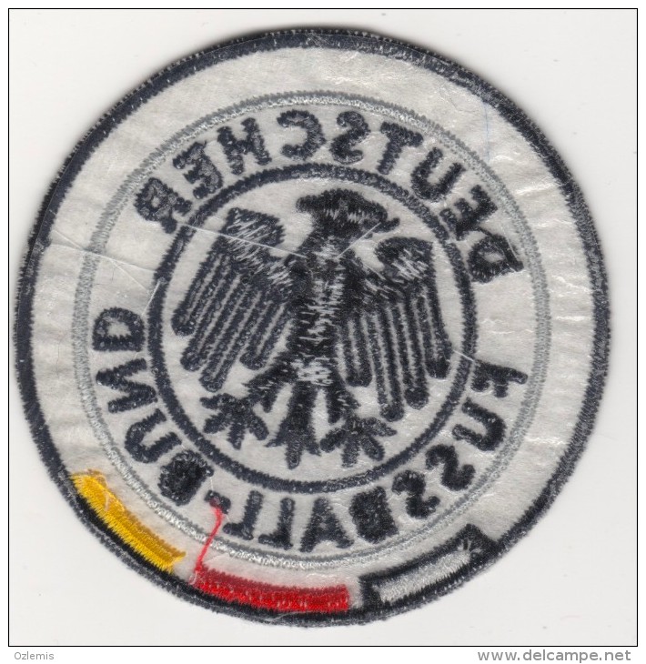 GERMANY NATIONAL FOOTBALL TEAM EMBLEM,PATCH 70 MM. - Scudetti In Tela