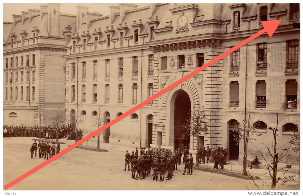 Photo Ancienne Militaire Ecole Caserne - Guerre, Militaire
