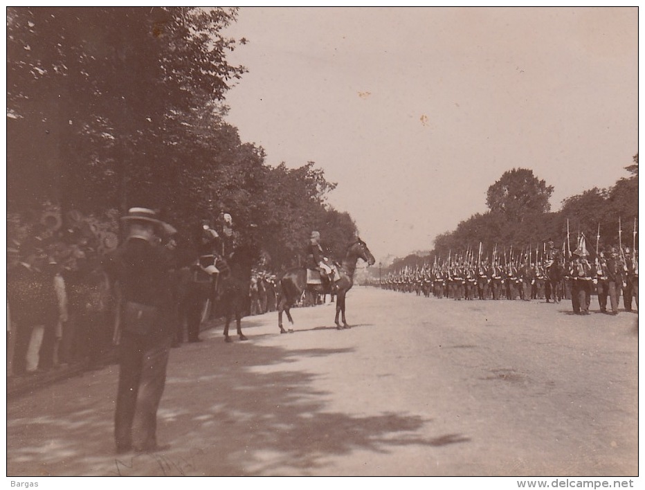 Photo Ancienne Militaire Uniforme Enterrement Du General Brault - Guerre, Militaire