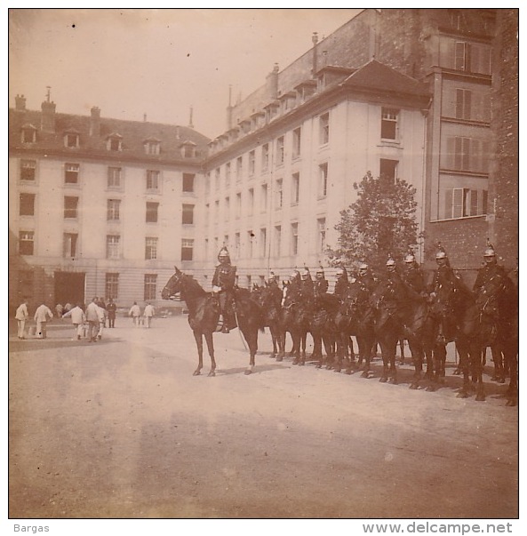 Photo Ancienne Militaire Ecole Caserne Cavalerie Dragon ? - Guerre, Militaire