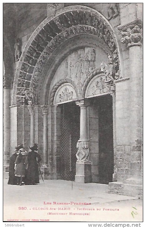 CARTE POSTALE ORIGINALE ANCIENNE : OLORON SAINTE MARIE  INTERIEUR DU PORTIQUE  ANIMEE  PYRENEES ATLANTIQUES (64) - Oloron Sainte Marie