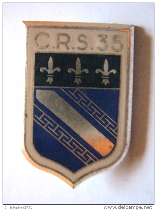 INSIGNE DE LA POLICE NATIONALE CRS COMPAGNIE REPUBLICAINE DE SECURITE C.R.S 35 TROYES Y. DELSART - Policia