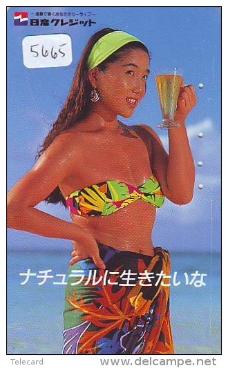 Télécarte Japon EROTIQUE (5665) EROTIC * Japan * ACTRESS  * TK * BIKINI  GIRL * BATHCLOTHES  * FEMME * SEXY LADY - Mode