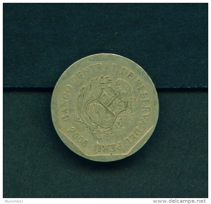 PERU  -  2006  50c  Circulated Coin - Pérou