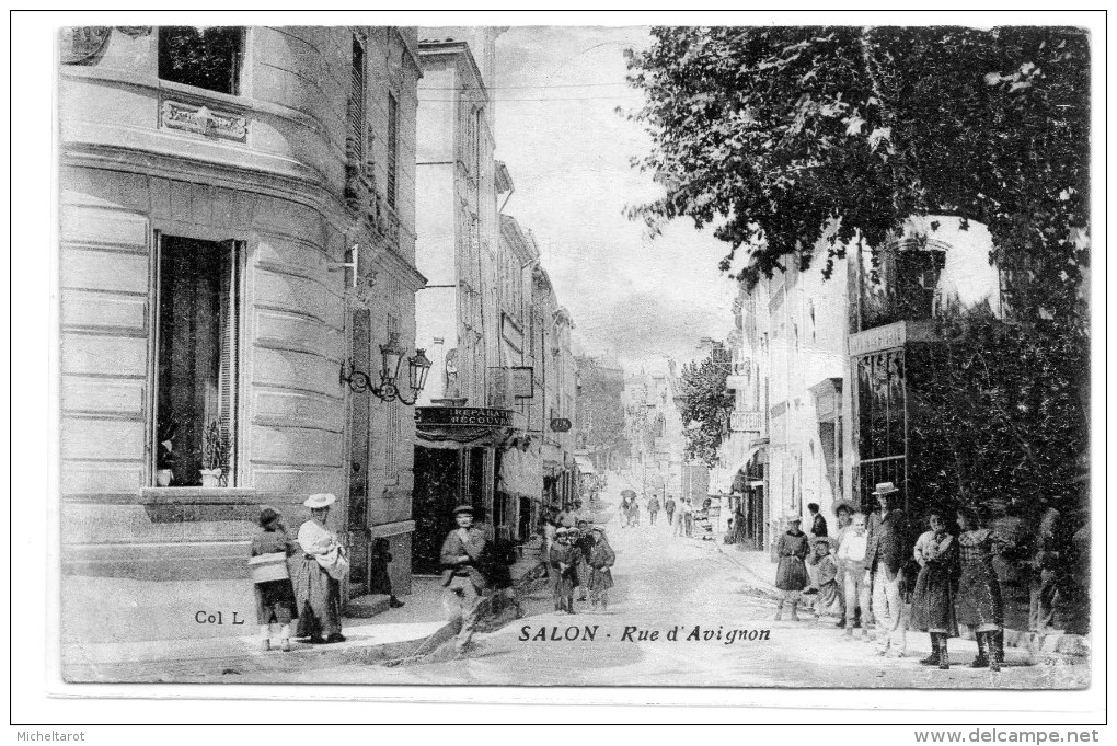 Bouches Du Rhône : Salon  De Provence : Rue D' Avignon - Salon De Provence