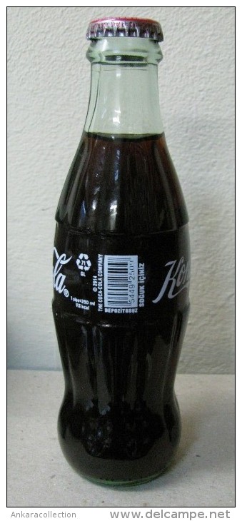 AC - 50th ANNIVERSARY OF COCA COLA IN TURKEY 2014 EMPTY GLASS BOTTLE & CROWN CAP 250 Ml - Flaschen