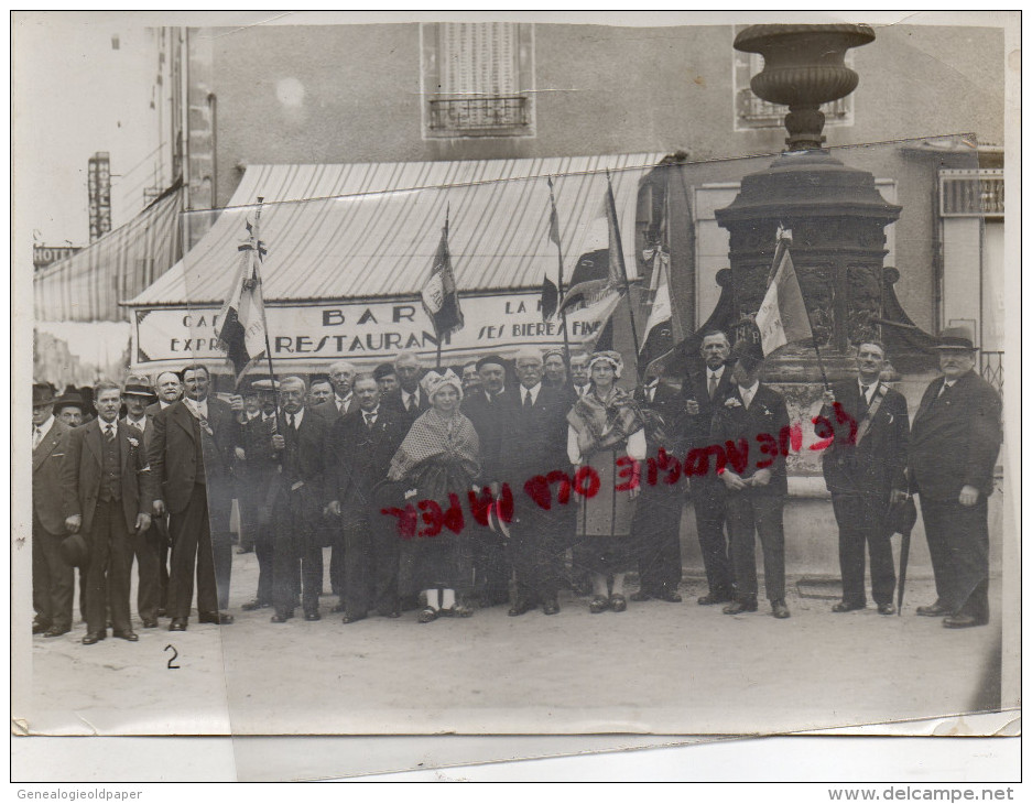 63 - CLERMONT FERRAND - PHOTOGRAPHIE ORIGINALE -GUERRE MILITARIA- DRAPEAU REIMS- PHOTO LEON GENDRE 32 RUE BALLAINVILLERS - Autres & Non Classés