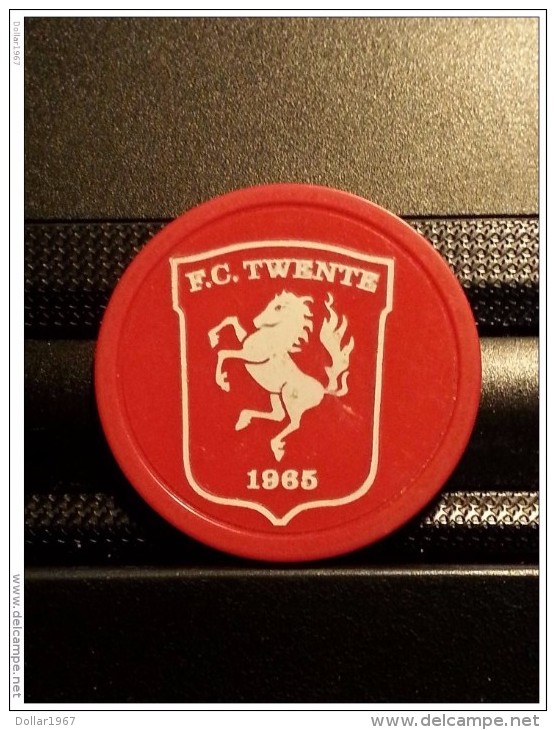 F C Twente Enschede   - Netherlands Consumptiemunt  ( Plastiek Jeton / For Grade And Details, Please See Photo ) ! - Autres & Non Classés