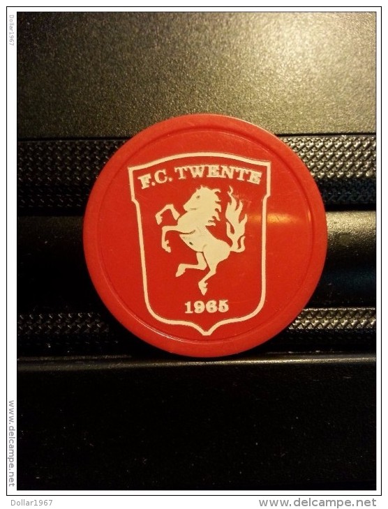 F C Twente Enschede   - Netherlands Consumptiemunt  ( Plastiek Jeton /token For Grade And Details, Please See Photo ) ! - Sonstige & Ohne Zuordnung