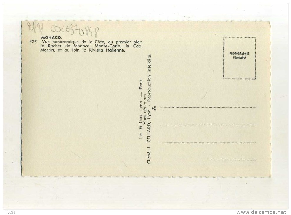 - VUE  PANORAMIQUE DE LA CÔTE , AU 1er PLAN LE ROCHER DE MONACO , MONTE-CARLO , LE CAP MRTIN . - Tarjetas Panorámicas