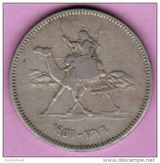 SUDAN  10 GHIRSH 1956 (AH 1376) (KM # 35.1) - Sudan