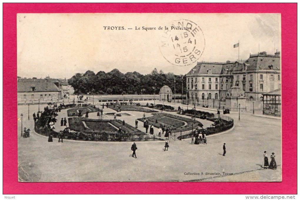 10 AUBE TROYES, Le Square De La Préfecture, Animée, 1915, (S. Brunclair, Troyes) - Troyes