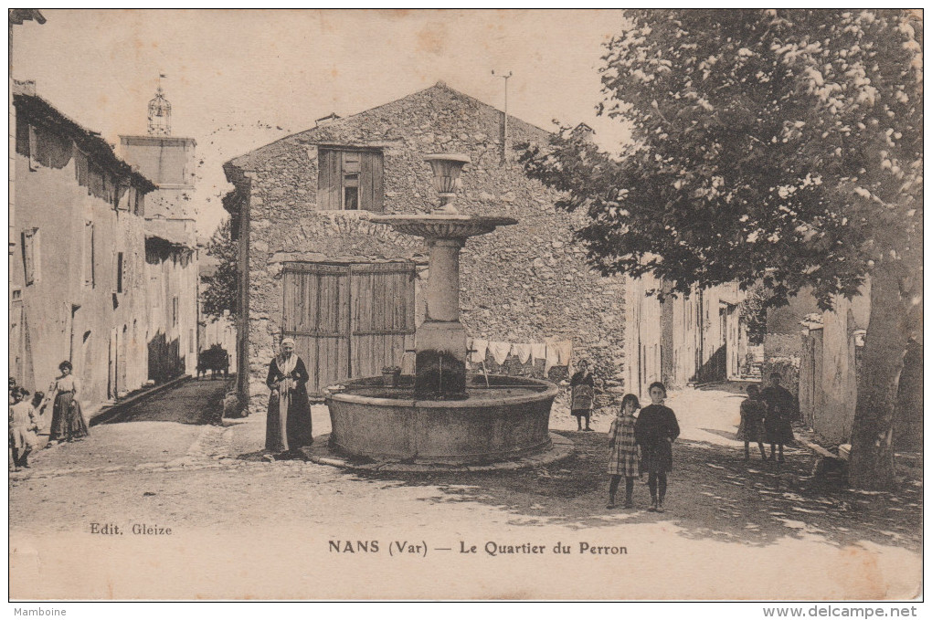 83 Var  Nans Les Pins  Le Quartier Et La Fontaine Du Perron - Nans-les-Pins