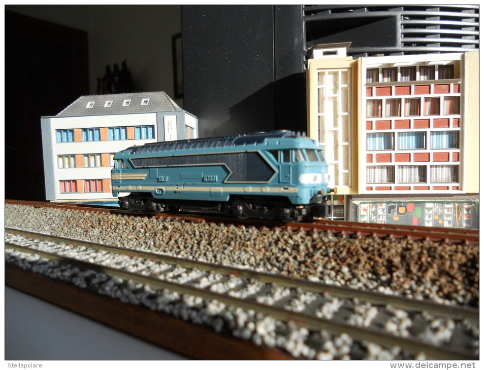 Scala N - LIMA SNCF LOCO DIESEL Bo Bo  #  67001 - N SPUR - N GAUGE - - Locomotives