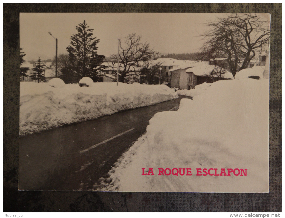 83 LA ROQUE ESCLAPON Sous La Neige  Ecrite Timbree - Autres & Non Classés