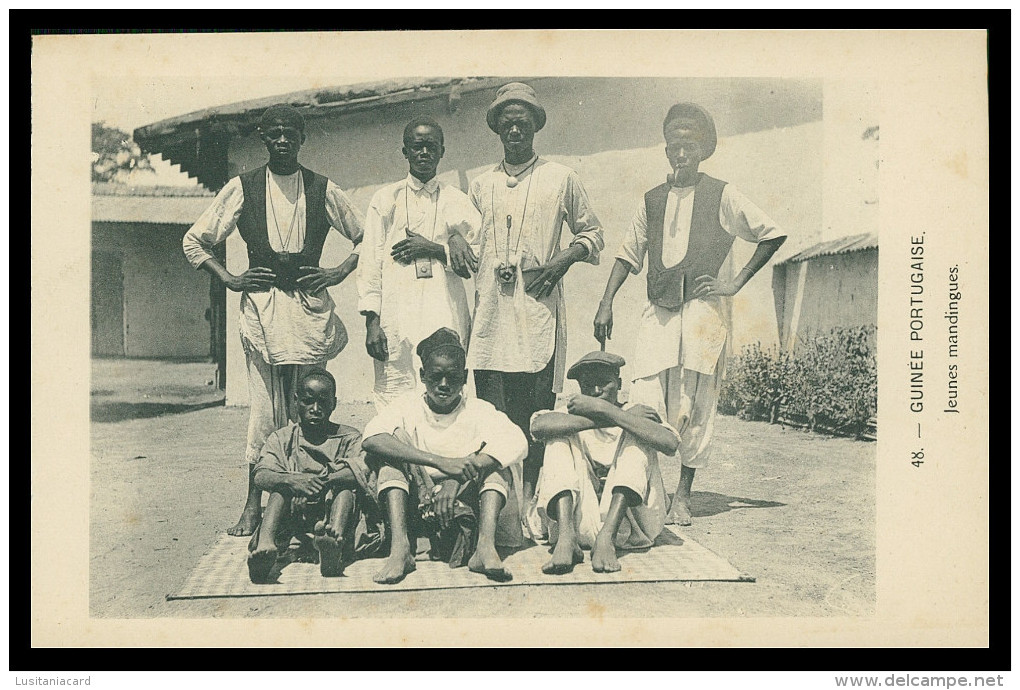 GUINÉ -BISSAU- COSTUMES -Jeunes Mandingues ( Ed. D. A. Longuet Nº 48) Carte Postale - Guinea-Bissau