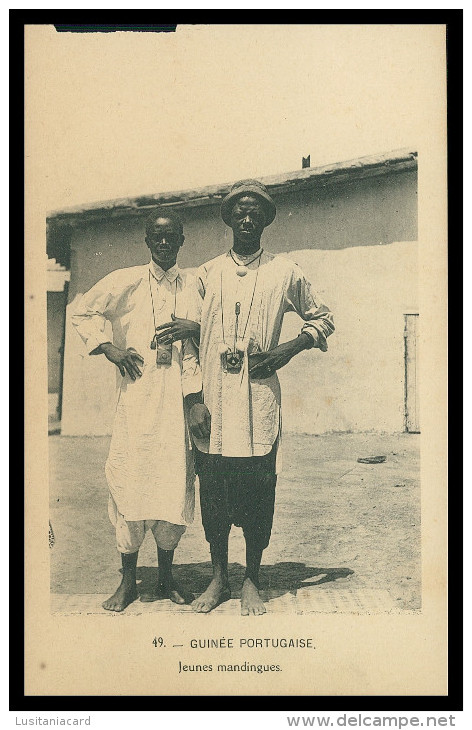 GUINÉ -BISSAU - COSTUMES -Jeunes Mandingues ( Ed. D. A. Longuet Nº 49) Carte Postale - Guinea Bissau