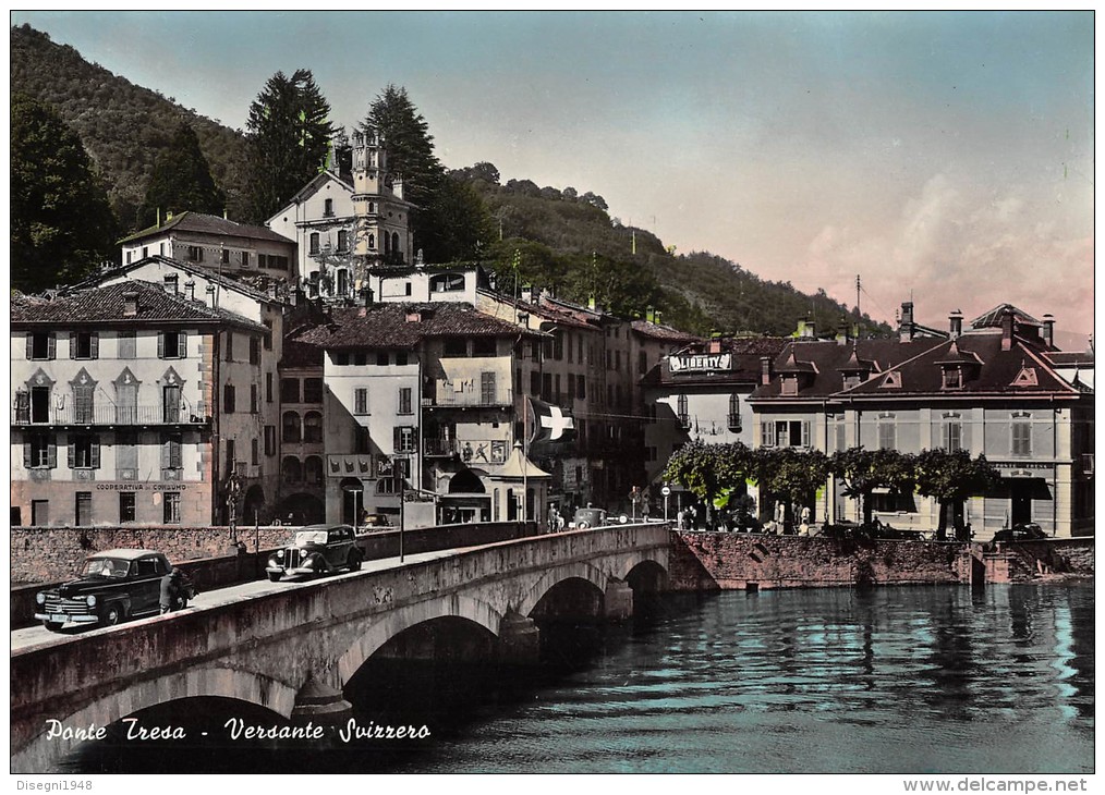 04734 "PONTE TRESA (TI / CH) - VERSANTE SVIZZERO" ANIMATA AUTO '40 COL. A MANO SU NEGAT.  CART. POST. ORIG. NON SPEDITA. - Tresa