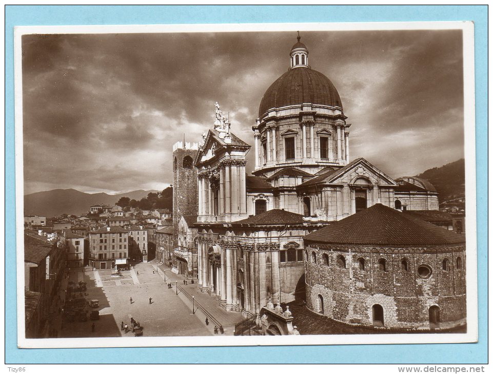 Brescia - Piazza Del Duomo - Brescia