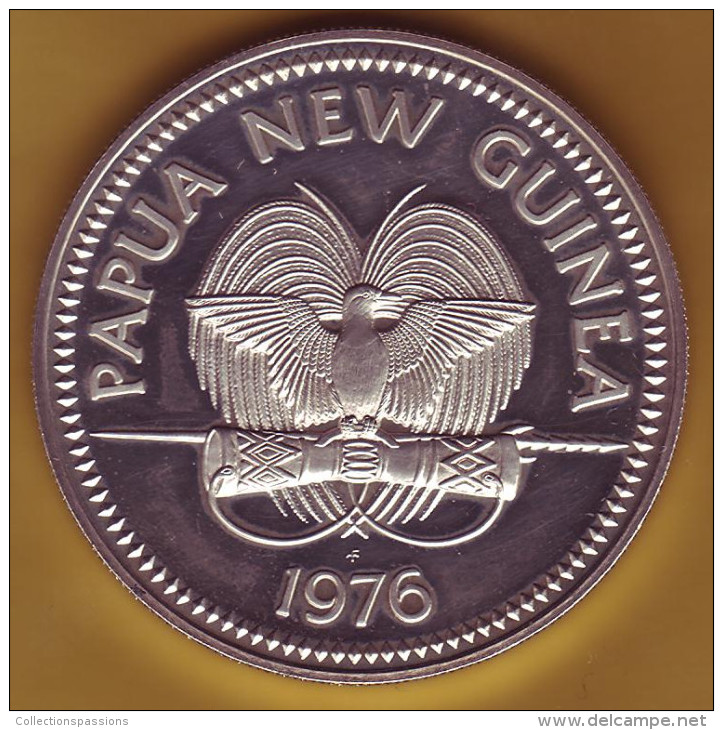 - PAPOUASIE - NOUVELLE-GUINEE - 10 Kina 1976 - Argent - - Papuasia Nuova Guinea