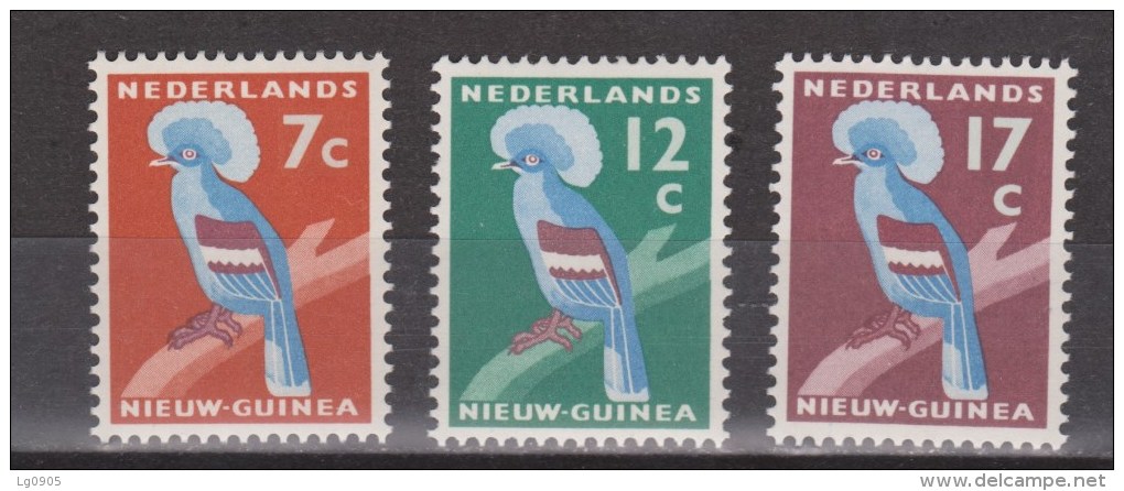 Nederlands Nieuw Guinea Dutch New Guinea 54 - 56 MLH ; Kroonduif, Crown Pigeon 1959 - Netherlands New Guinea