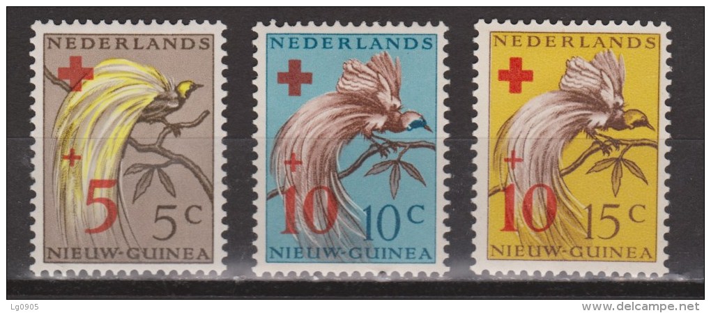 Nederlands Nieuw Guinea Dutch New Guinea 38 - 40 MLH ; Rode Kruis, Red Cross, Cruz Roja, Croix Rouge 1955 - Nederlands Nieuw-Guinea