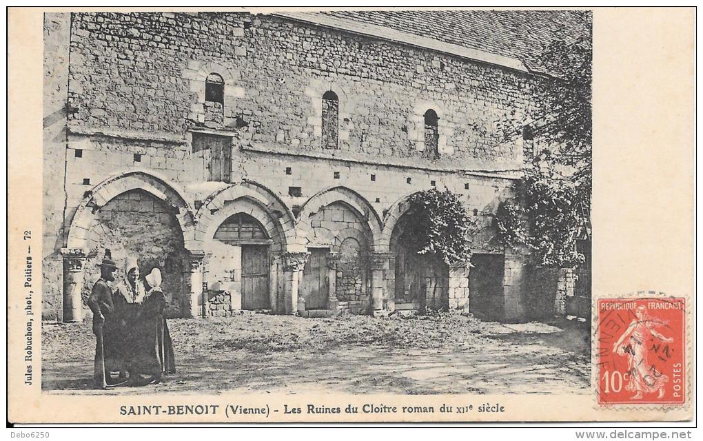 SAINT BENOIT   Les Ruines Du Cloître Roman - Saint Benoit