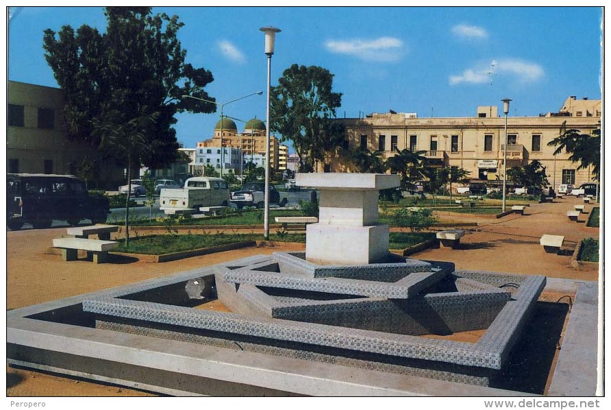 AK Afrika > Libyen BENGHAZI HAITI SQUARE  ANSICHTSKARTE 1970 - Libyen