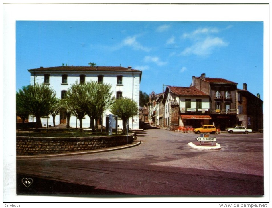 CP - LA BASTIDE DE SEROU (09) LA PLACE ET L HOTEL DE VILLE - Autres & Non Classés