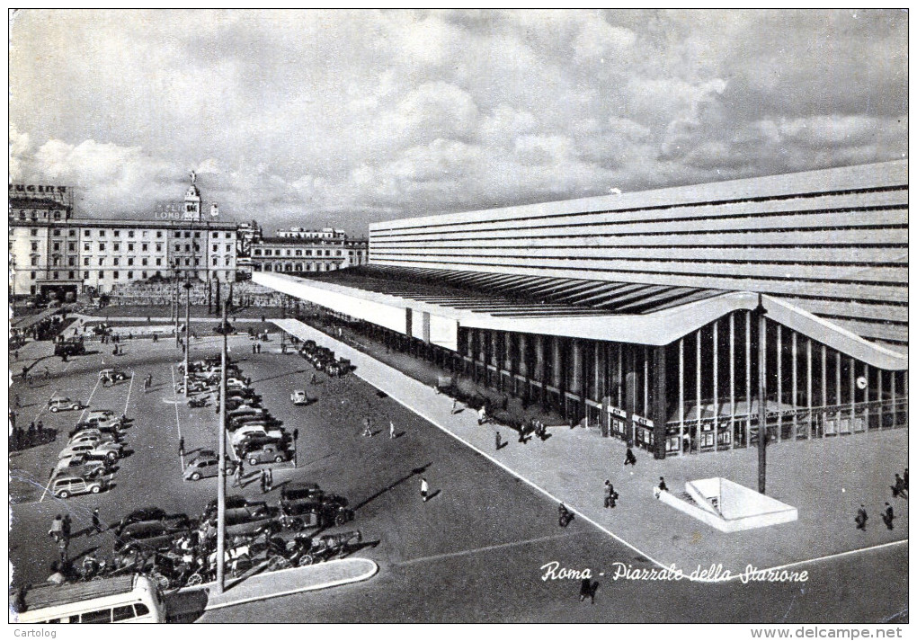 Roma. Piazzale Della Stazione - Stazione Termini