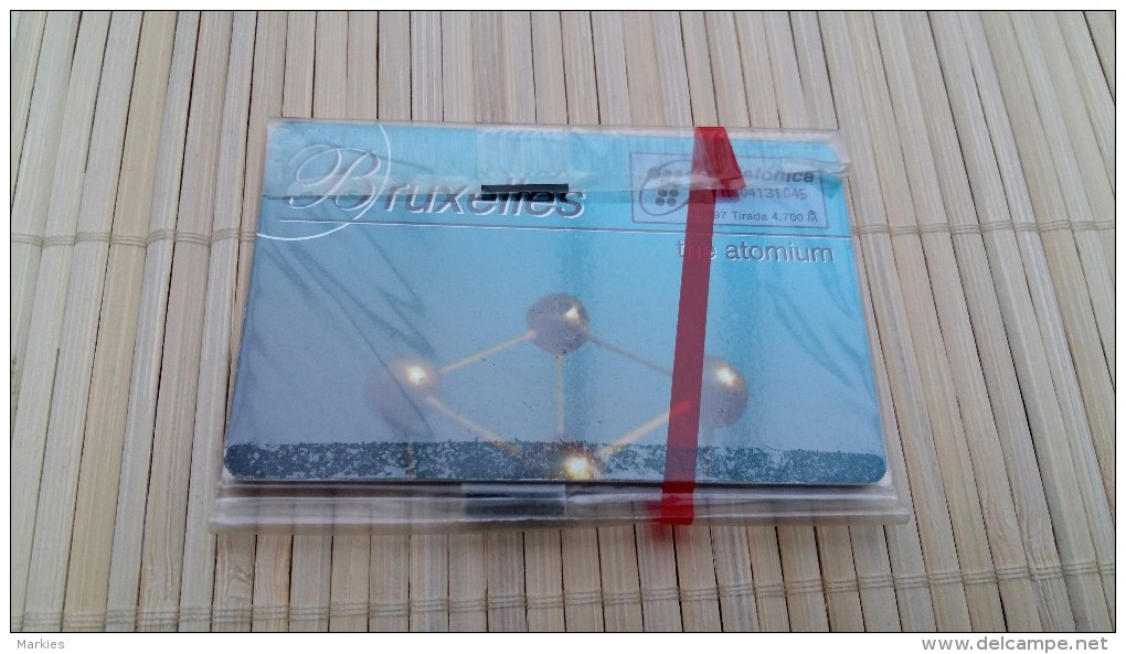 Phonecard Spain (Mint,Neuve) 2 Scans @ Backside Atomium Bruxelles With Blister Only 4700 Made Rare - Danke-Schön-Karten