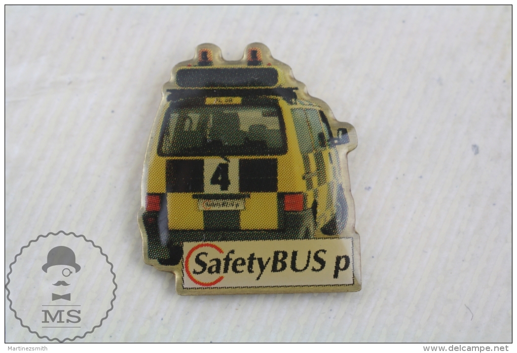 SafetyBUS P Advertising Pin Badge - Transportes