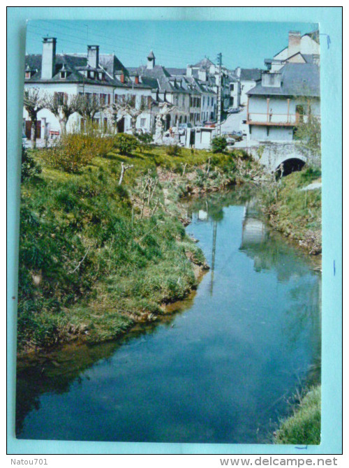 V08-64-B-pyrenees-atlantiques-lasseube-les Bords De La Baise-routes Du Jurançon-- - Lasseube