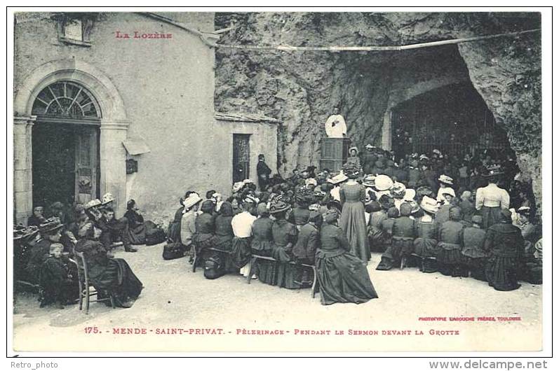 Mende - Saint Privat  - Pèlerinage - Pendant Le Sermon Devant La Grotte - Mende